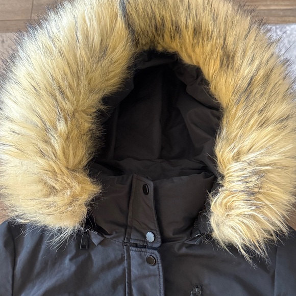 Tahari Black Puffer Coat with Faux Fur Hood - Picture 2 of 6